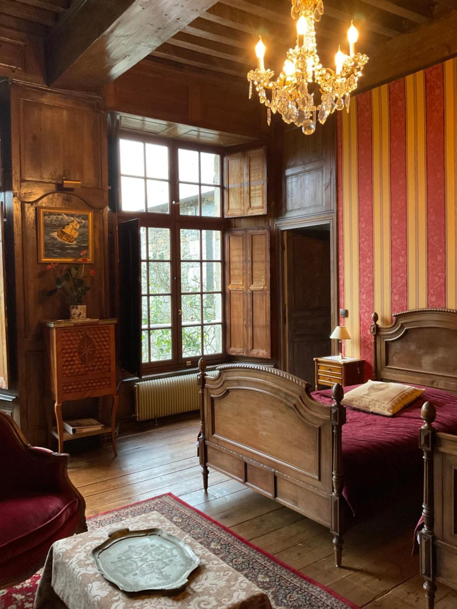 Le Logis D'Equilly Bed & Breakfast Eksteriør bilde