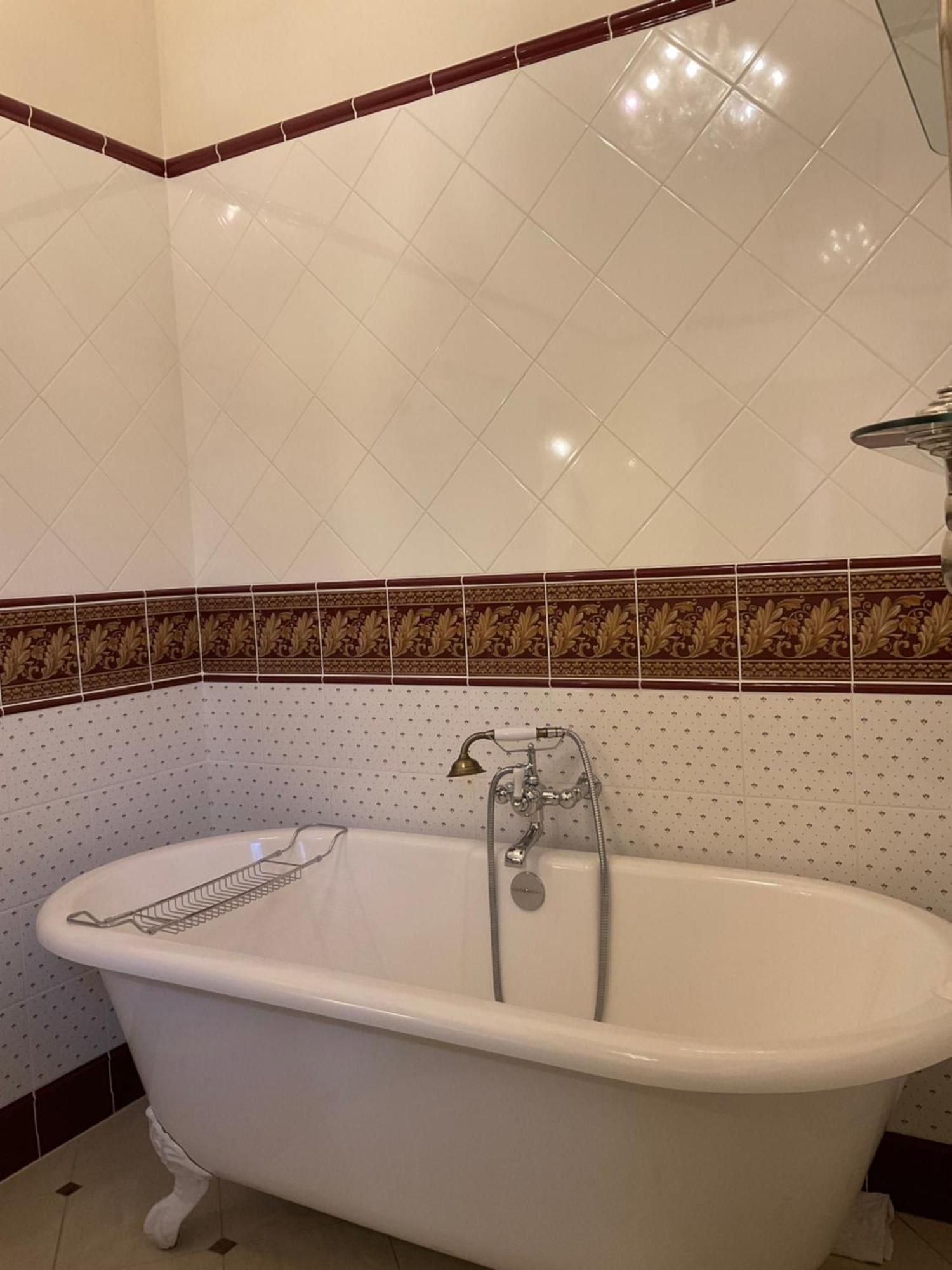 Le Logis D'Equilly Bed & Breakfast Eksteriør bilde