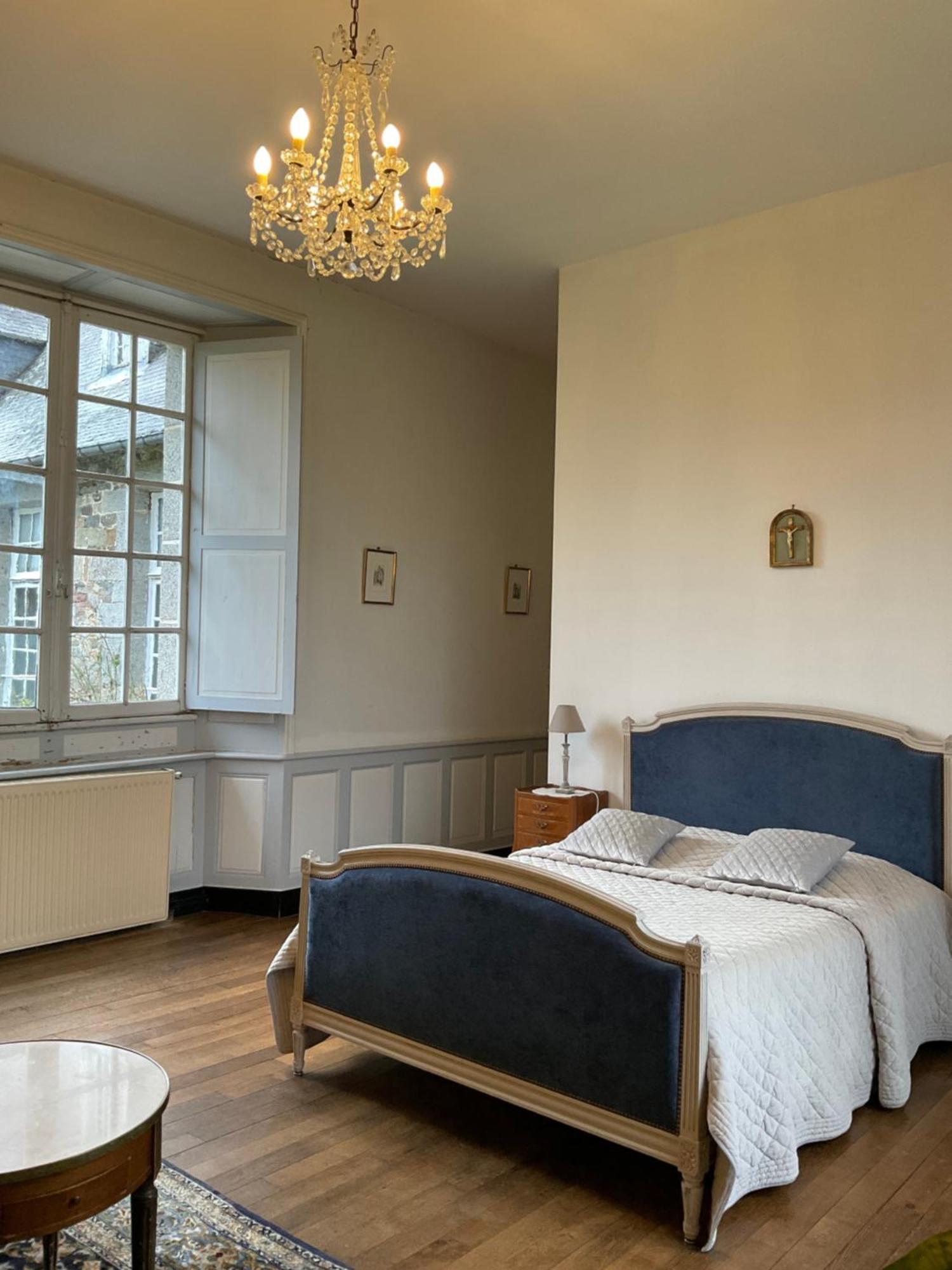 Le Logis D'Equilly Bed & Breakfast Eksteriør bilde