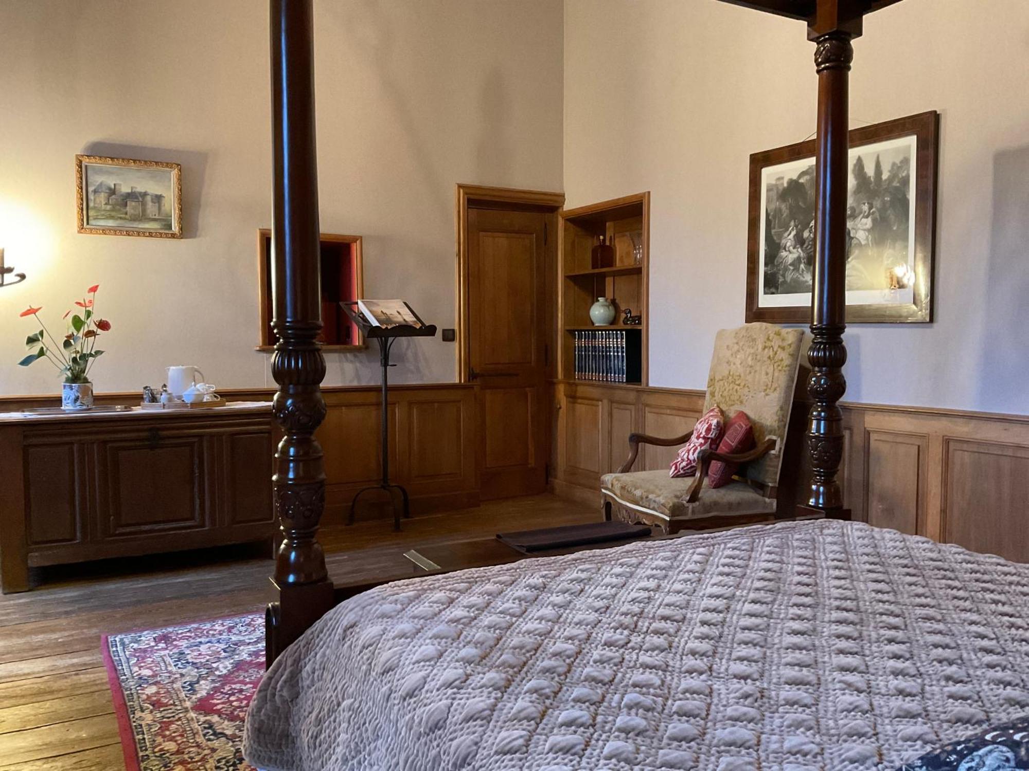 Le Logis D'Equilly Bed & Breakfast Eksteriør bilde